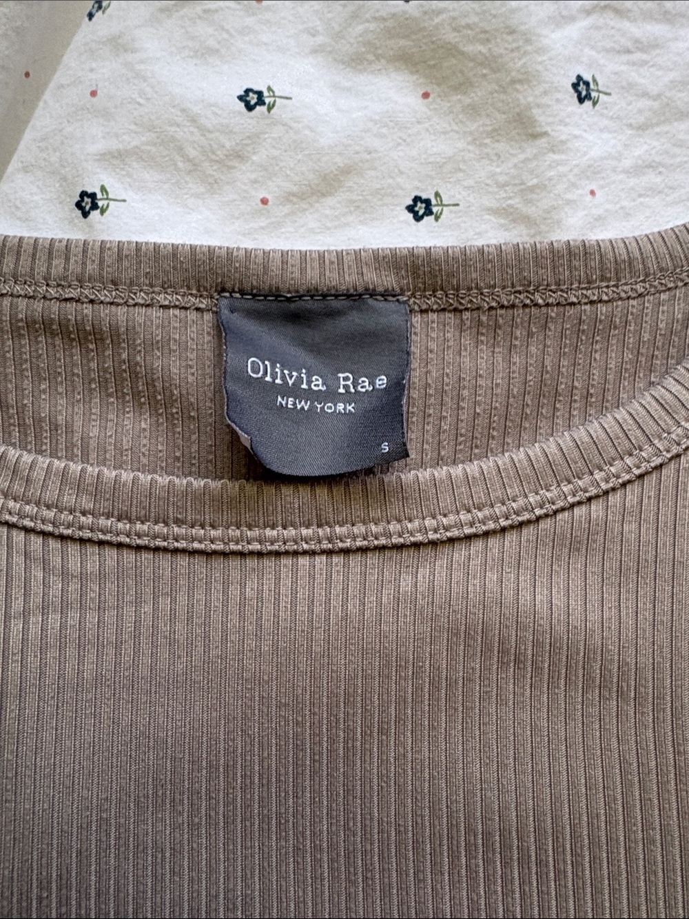 2x Olivia Rae ribbed basic tee - Picture 5 of 5